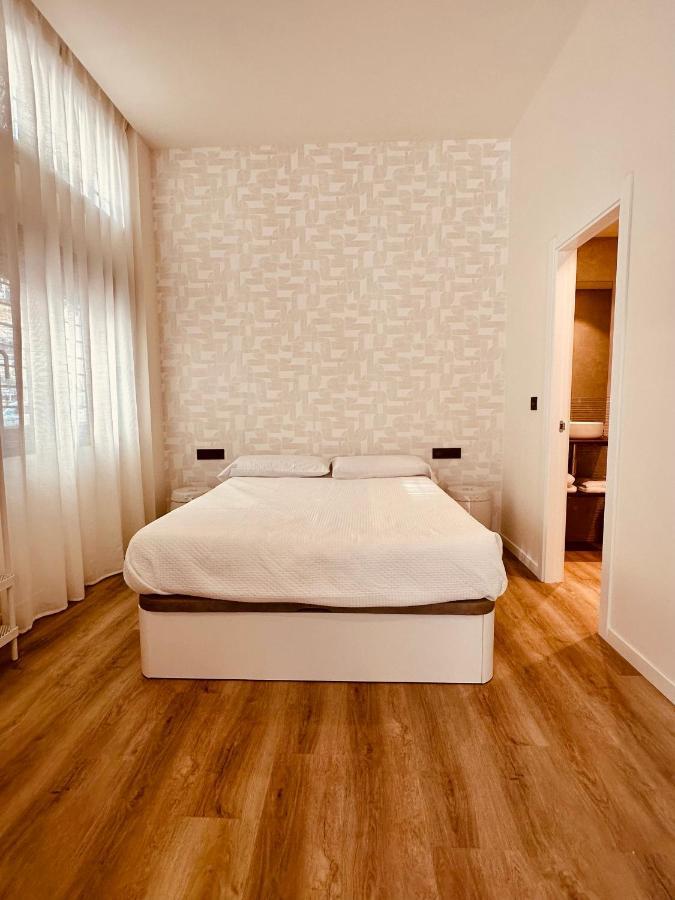 Apartamentos Sunsets Malaga Centro Экстерьер фото